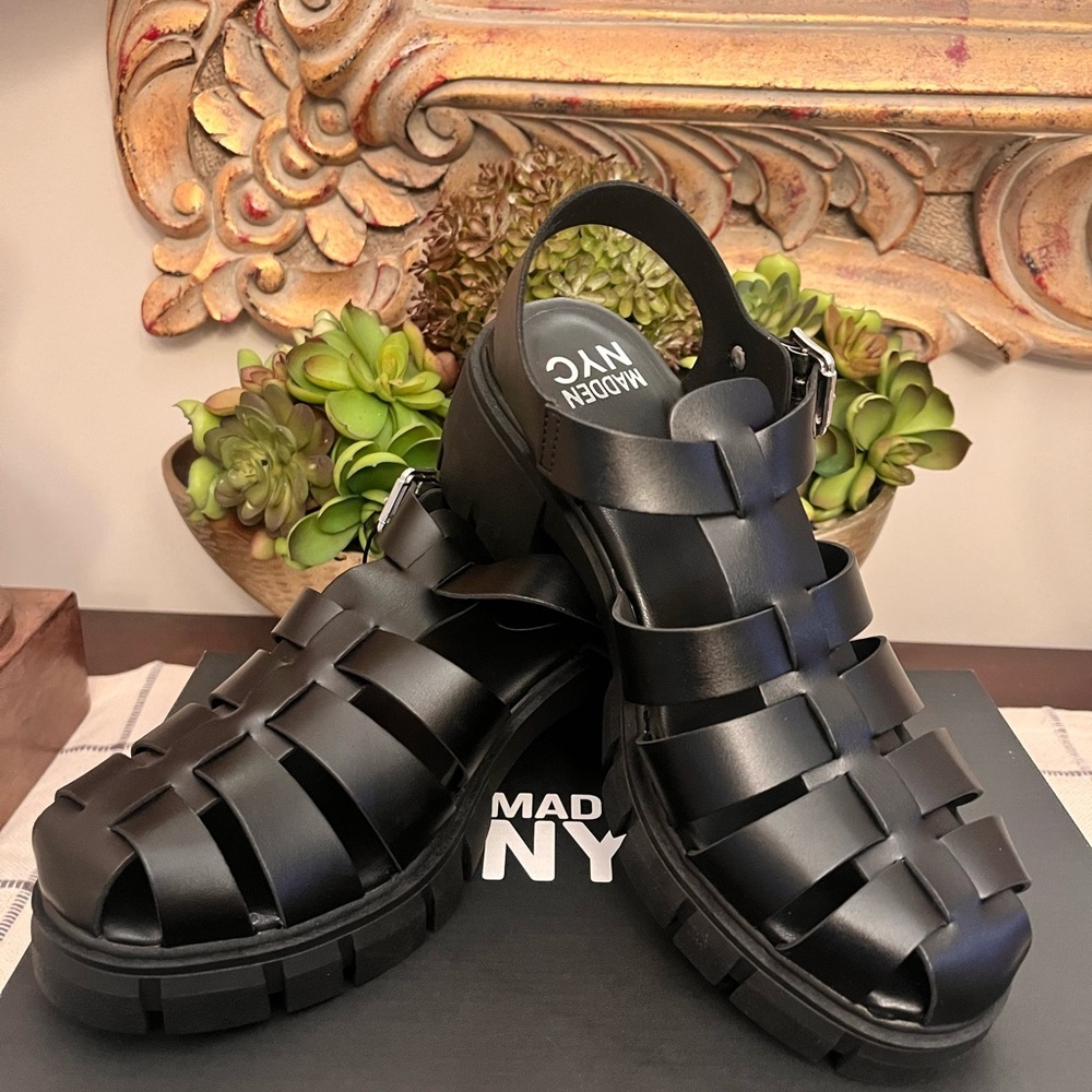 Madden NYC Black Platform Sandals NWT Women’s Size 8 Fall Perfect Trending - Picture 5 of 10
